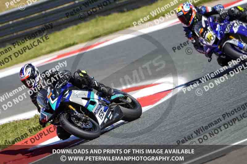 cadwell no limits trackday;cadwell park;cadwell park photographs;cadwell trackday photographs;enduro digital images;event digital images;eventdigitalimages;navarra;no limits trackdays;peter wileman photography;racing digital images;trackday digital images;trackday photos